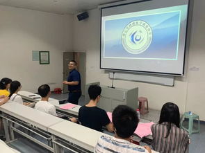 电子商务专业入学宣讲稿